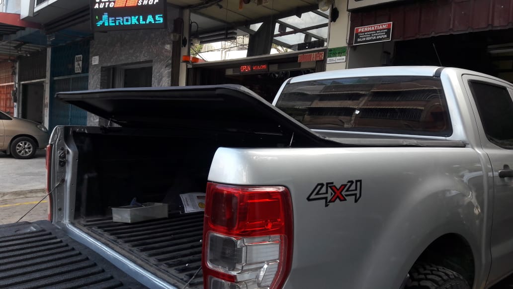 Penutup Bak Terpal Trifold Ford Ranger Tas4x4 Ford Ranger 2015 Tas Indonesia 4wd Equipment Center