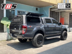 Ford Ranger 2015+ Truck utility canopy ford ranger t8 <br> 2 78eb4c77_d951_4bdf_98c3_a0e1d5f44832