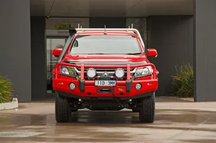 BULLBAR IRONMAN DEPAN CHEVROLET COLORADO TAS4X4 