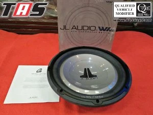 Aksesoris Offroad JL AUDIO WIV2 12-INCH SUBWOOFER DRIVER 1 jl_audio_wiv2_12_inch_subwoofer_driver_tas4x4