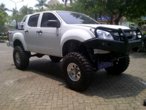 Isuzu D-max 2012+ BUMPER DEPAN ISUZU D MAX  2 kalideres_20130913_00404