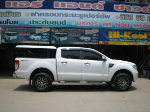 Ford Ranger 2011+ TANGGA SAMPING FORD RANGER T6 1 top_up_full_ford_t6_2