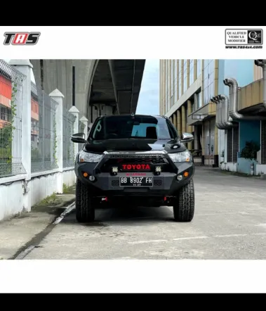 Hillux Revo 2015+ BULLBAR WILDFOREST ONEELOOP HILUX REVO 2022 2 whatsapp_image_2024_10_24_at_14_29_05_1