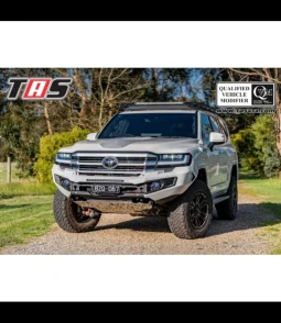 Landcruiser Vx 200 BULLBAR TOYOTA LC300 RHINO 2 whatsapp_image_2024_10_26_at_13_39_20