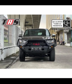 Hillux Revo 2015+ BULLBAR WILDFOREST 3LOOP HILUX REVO 2022 1 whatsapp_image_2024_10_26_at_14_19_08